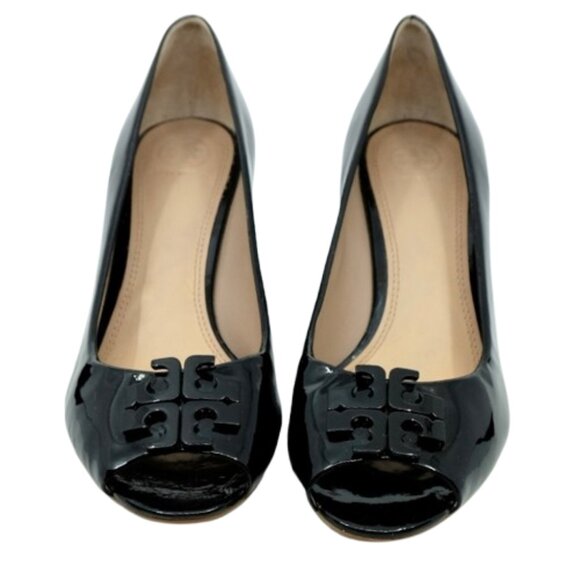 TORY BURCH~Lowell Peep Toe Wedge Pump~PATENT LEATHER SHOES in BLACK SIZE 9.5 - Picture 2 of 7
